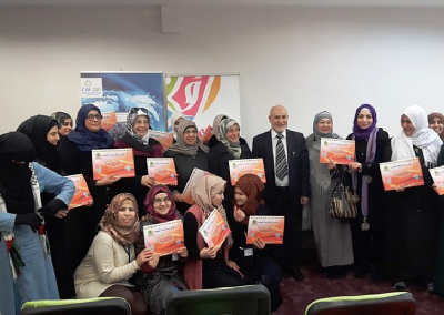 تعاون ودورات تدريبية بين مشروع وقاية الشباب وجمعية اشراقات (منتدى المرأة السورية ) في تركيا 2015