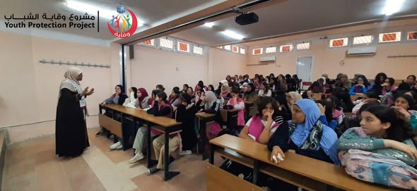 محاضرة في متوسطة ابن باديس لليافعات – الجزائر 2026